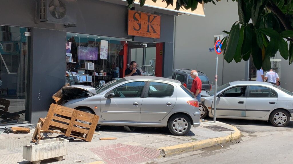 θεσσαλονίκη-ιχ-έπεσε-σε-βιτρίνα-κατασ-920779