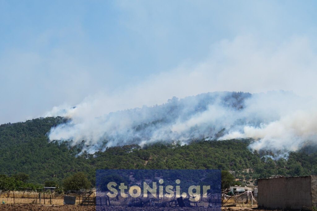 φωτιά-στη-λέσβο-εκκενώνεται-και-δεύτε-927257