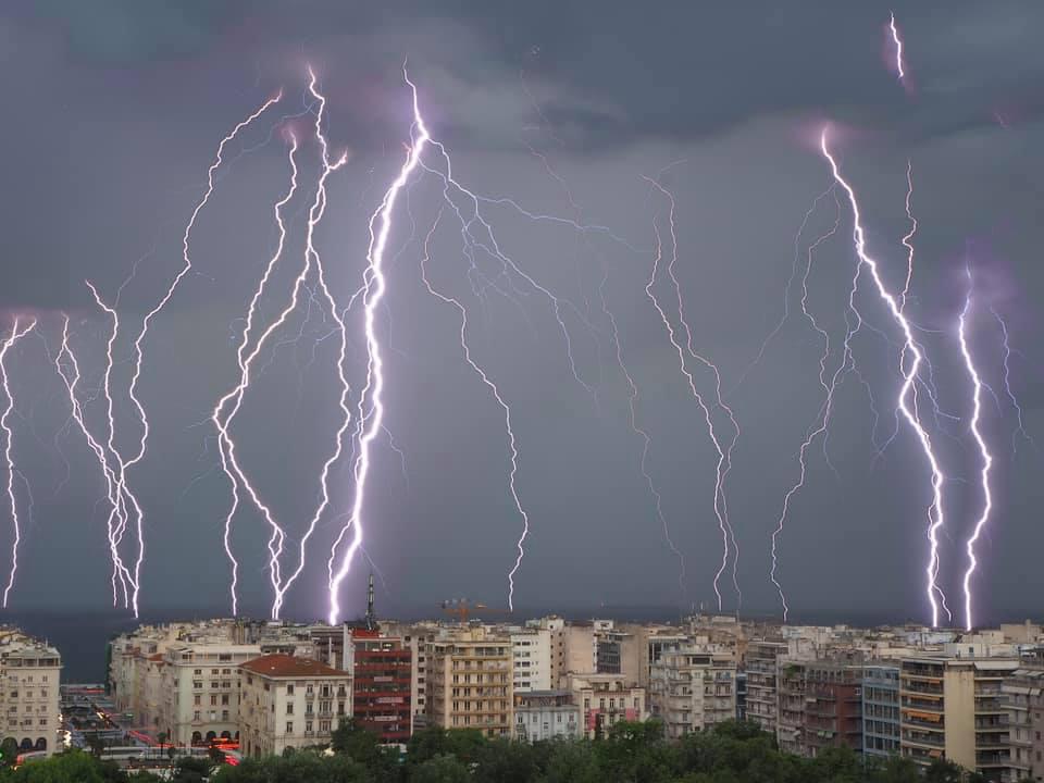 αλλάζει-ραγδαία-το-σκηνικό-του-καιρού-923353