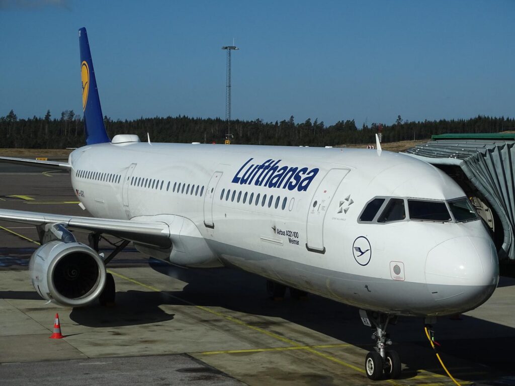 ακύρωση-2-χιλιάδων-πτήσεων-από-τη-lufthansa-λόγ-904792