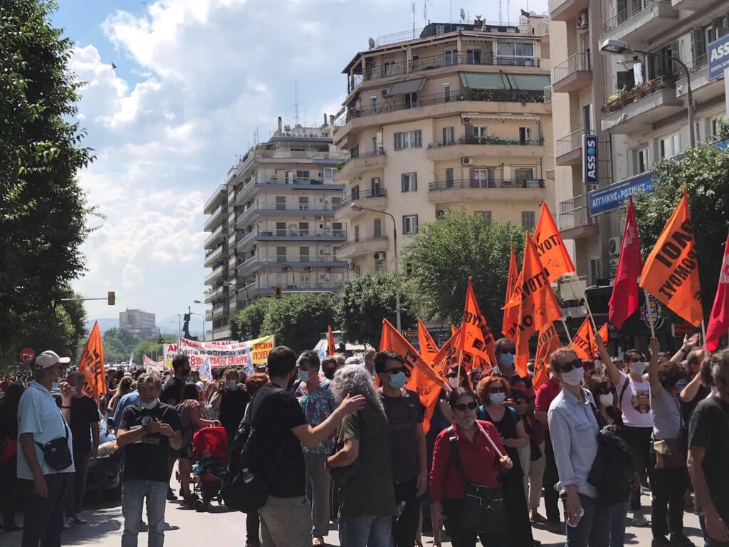 σε-απεργιακό-κλοιό-η-θεσσαλονίκη-ανα-902609