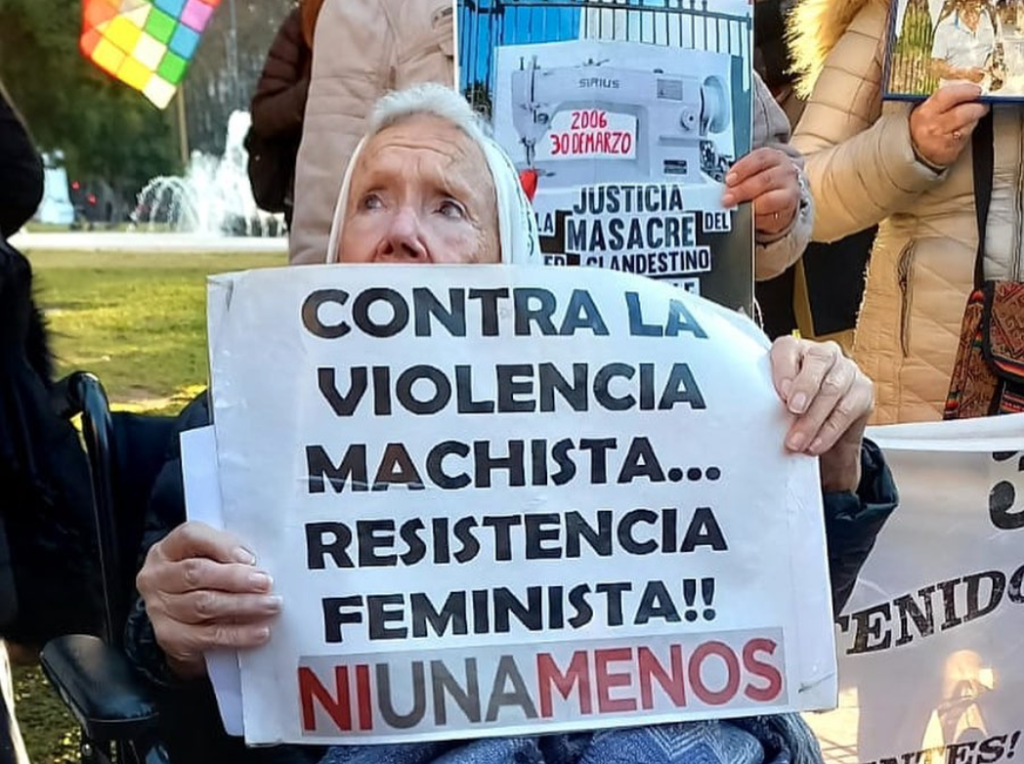 αργεντινή-χιλιάδες-διαδηλώτριες-στο-912000