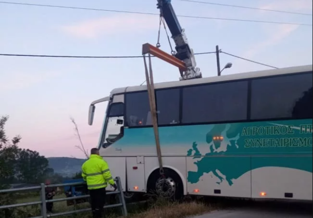 ιωάννινα-ατύχημα-με-λεωφορείο-λιποθύ-922247