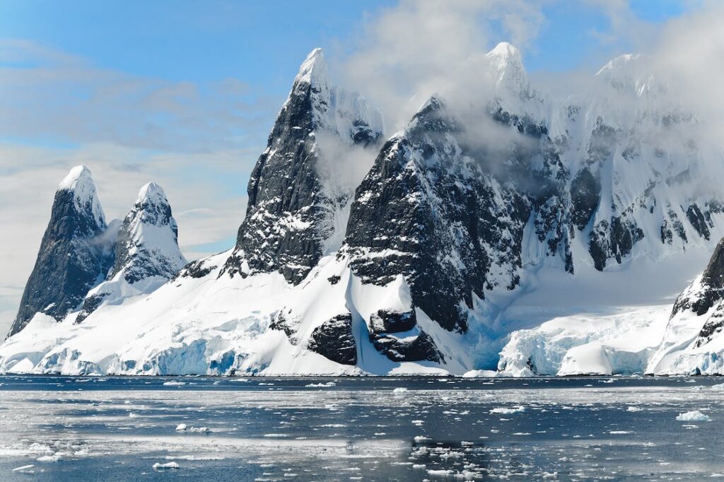 οι-πάγοι-στην-ανταρκτική-πιο-συρρικνω-940918