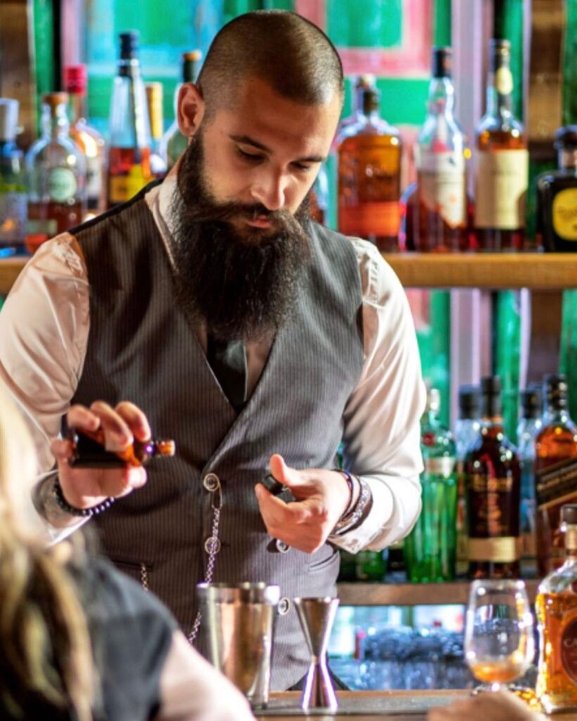ιωσήφ-ζααλούκ-o-world-class-bartender-της-χρονιάς-απαντά-952088