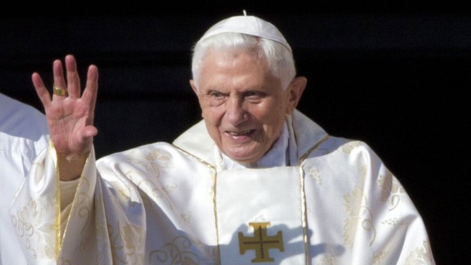 πέθανε-ο-πρώην-πάπας-βενέδικτος-16ος-954992