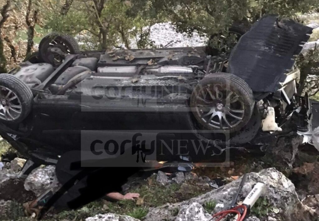 κέρκυρα-αυτοκίνητο-έπεσε-σε-γκρεμό-20-μ-953134