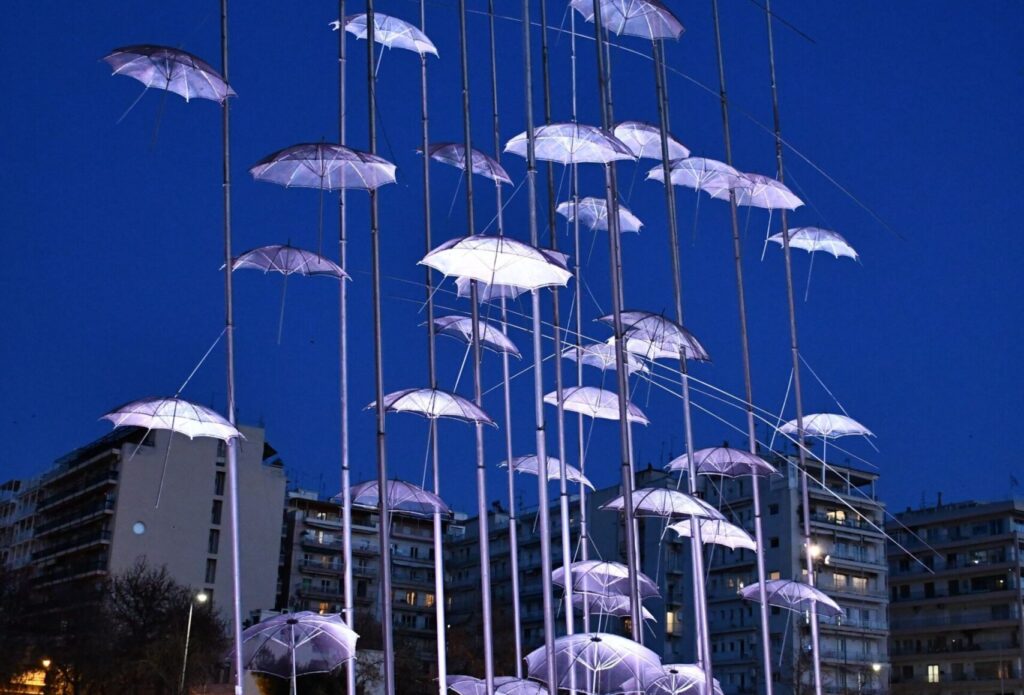 οι-ομπρέλες-στο-κρύο-971824