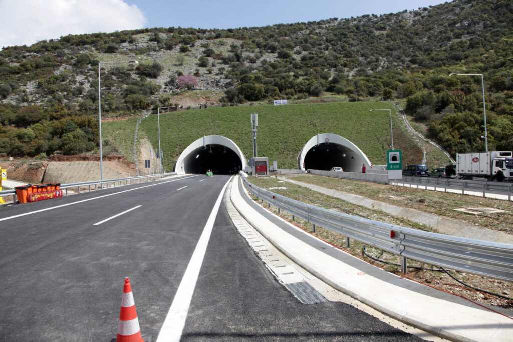 τέμπη-κλείνουν-από-σήμερα-οι-σήραγγες-1005200