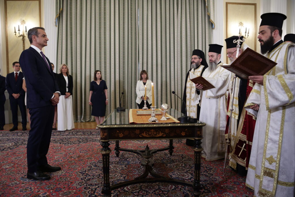ορκίστηκε-νέος-πρωθυπουργός-ο-κυριάκ-1025071