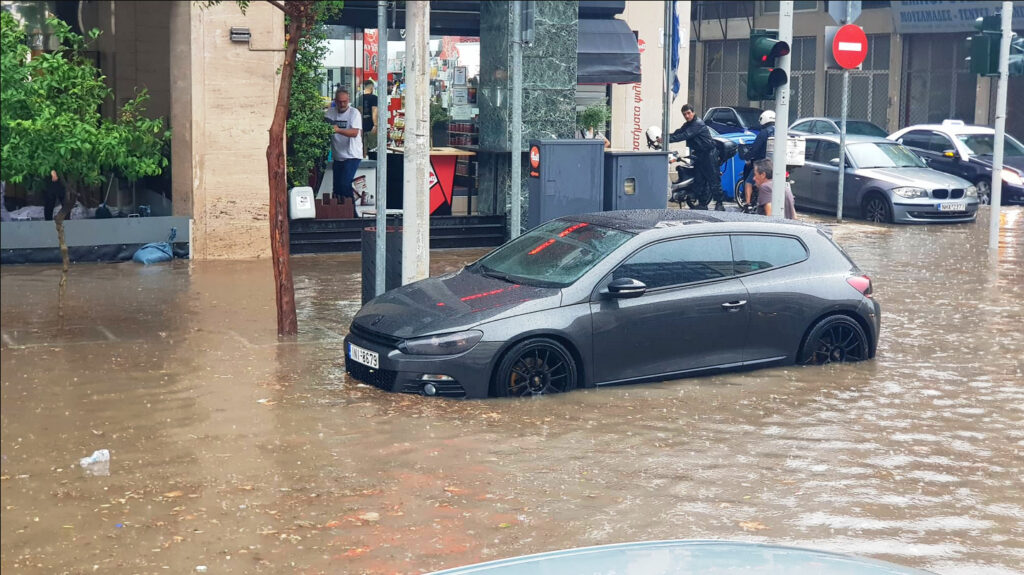 η-θεσσαλονίκη-κινδυνεύει-από-πλημμύρ-1017173