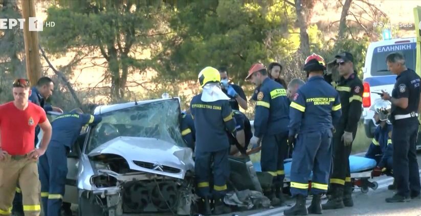 σοβαρό-τροχαίο-με-απεγκλωβισμό-γυναί-1041723