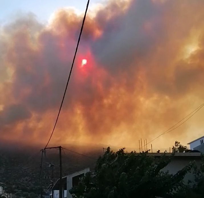 έκτος-ελέγχου-η-φωτιά-στην-βοιωτία-δύ-1046793