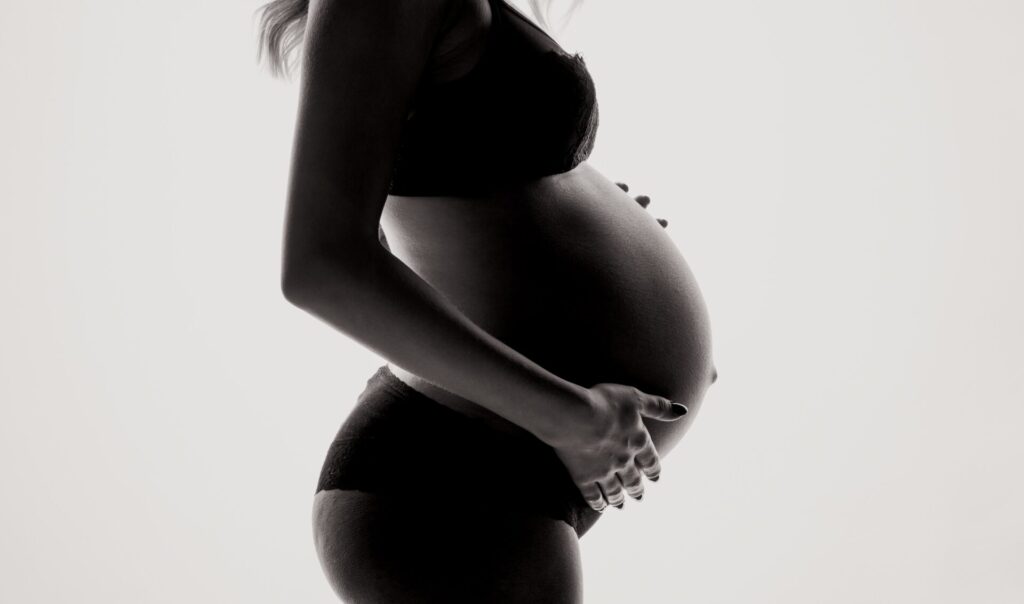 εγκυμοσύνη-μπορεί-να-αυξήσει-τη-βιολο-1043165
