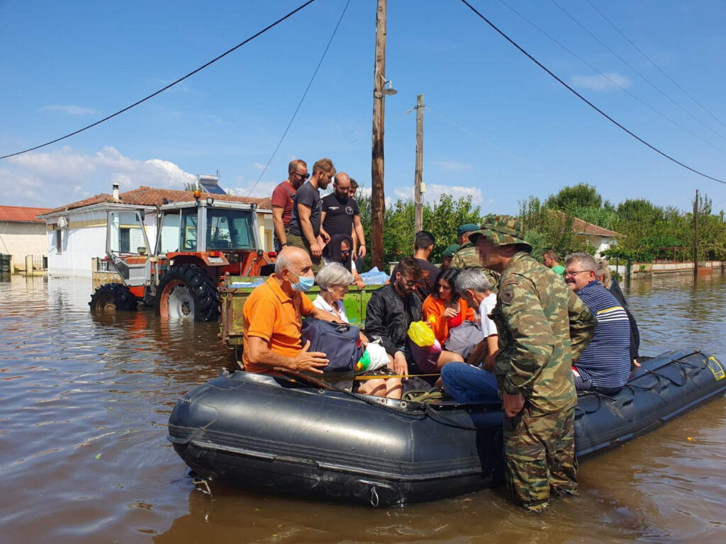 παλαμάς-καρδίτσας-η-στιγμή-που-άνδρας-1054574