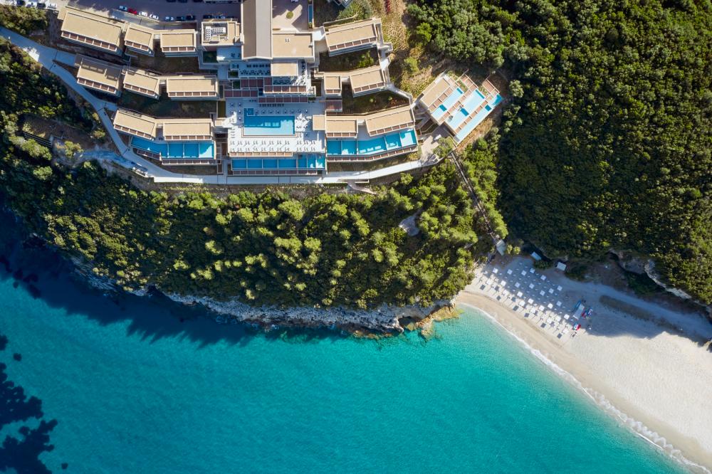 τα-3-ξενοδοχεία-της-mar-βella-collection-στο-top-10-των-best-resorts-in-greece-1068744