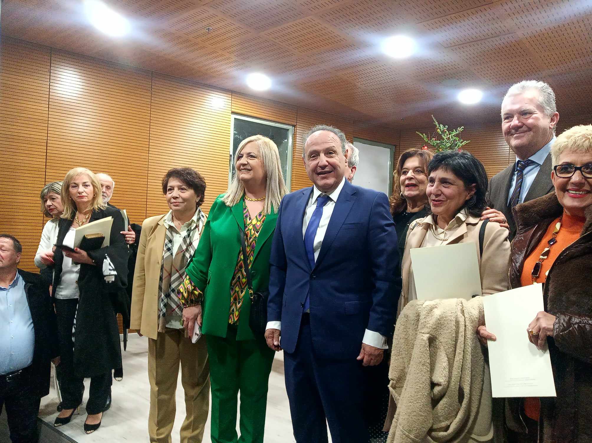 Αγγελούδης