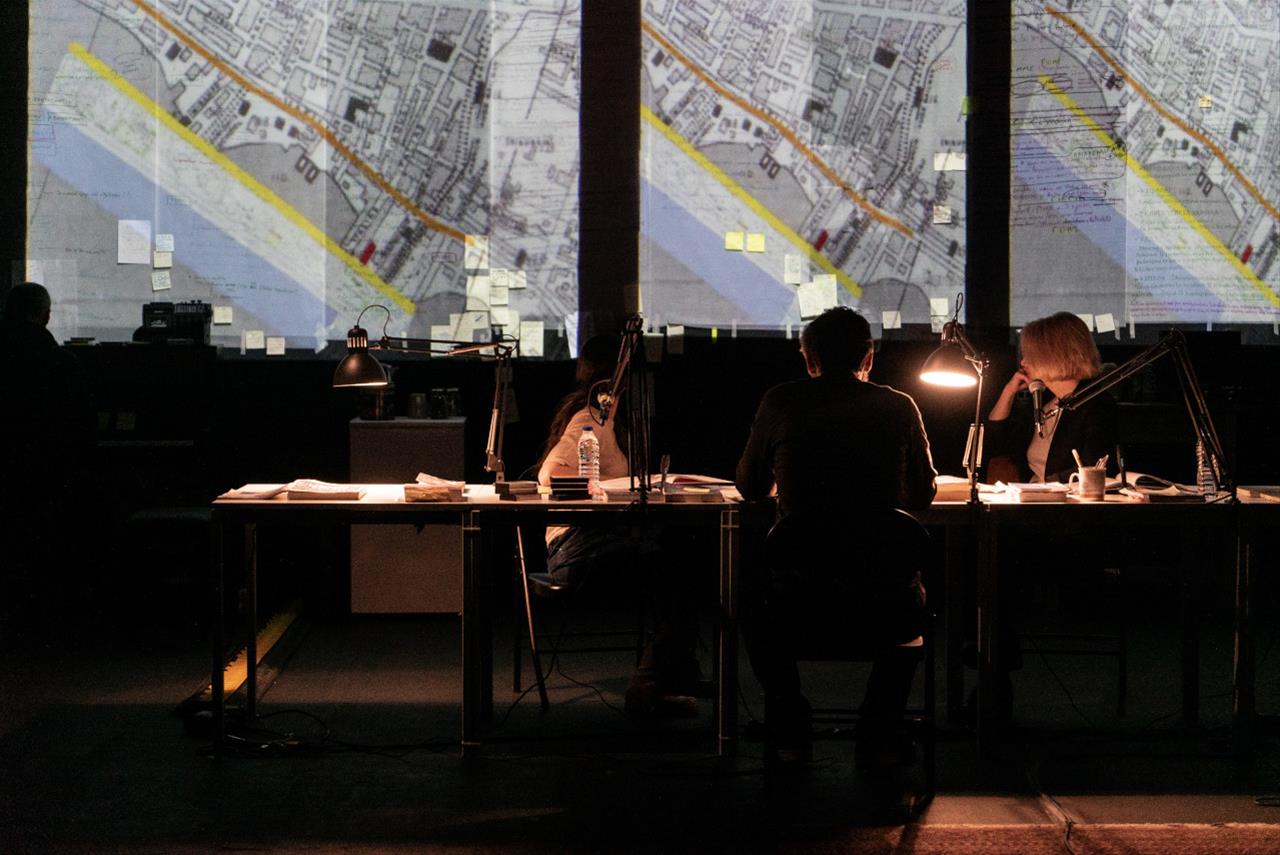 Παράσταση Τσινικόρης