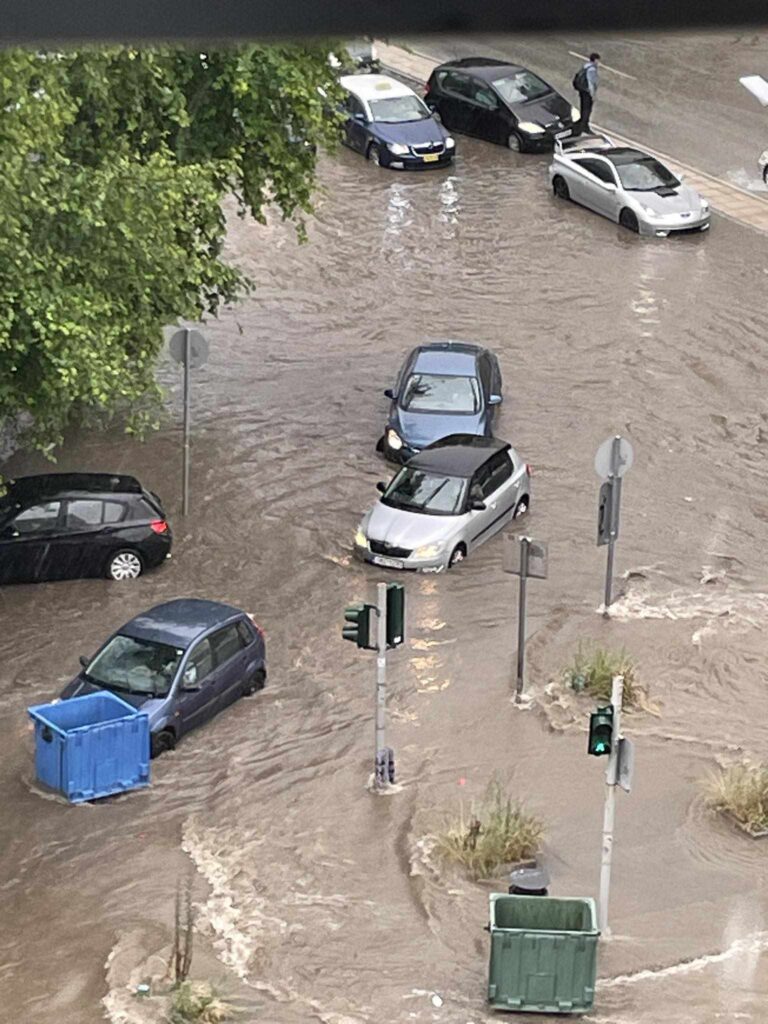 θεσσαλονίκη-κλειστή-η-αγίων-πάντων-εξ-1157938