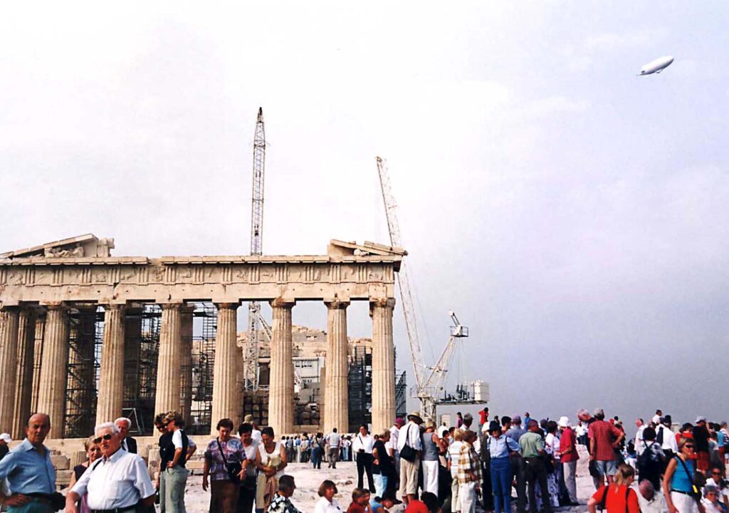 αυξημένη-η-τουριστική-κίνηση-στη-χώρα-1164358