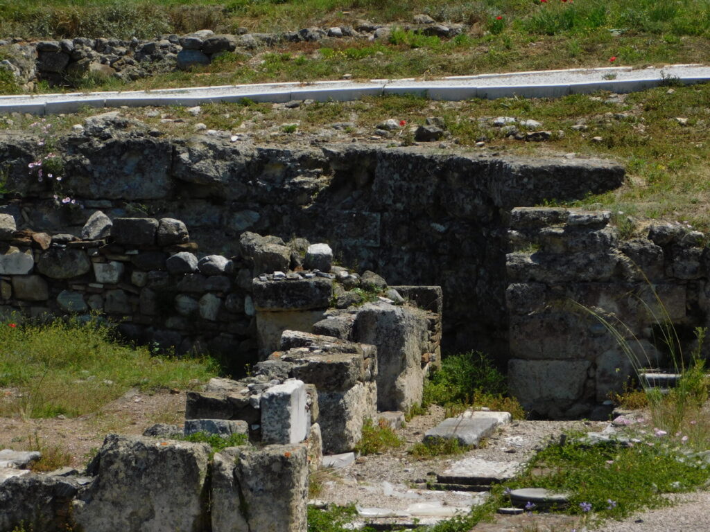 αμφίπολη-νέα-σημαντικά-ευρήματα-συνε-1167890