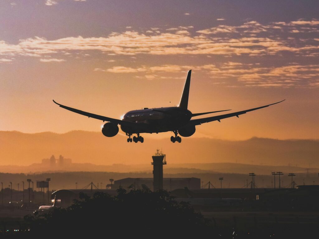 νέα-ζηλανδία-φωτιά-σε-κινητήρα-boeing-737-800-με-67-ε-1158070