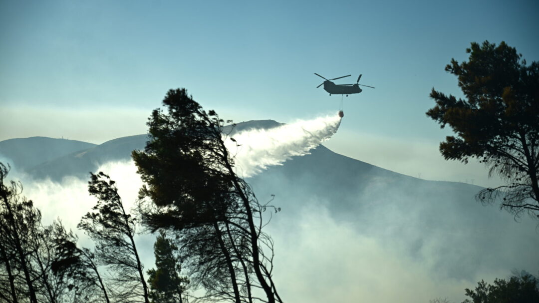 η-εικόνα-από-τα-πύρινα-μέτωπα-της-χώρας-1182597