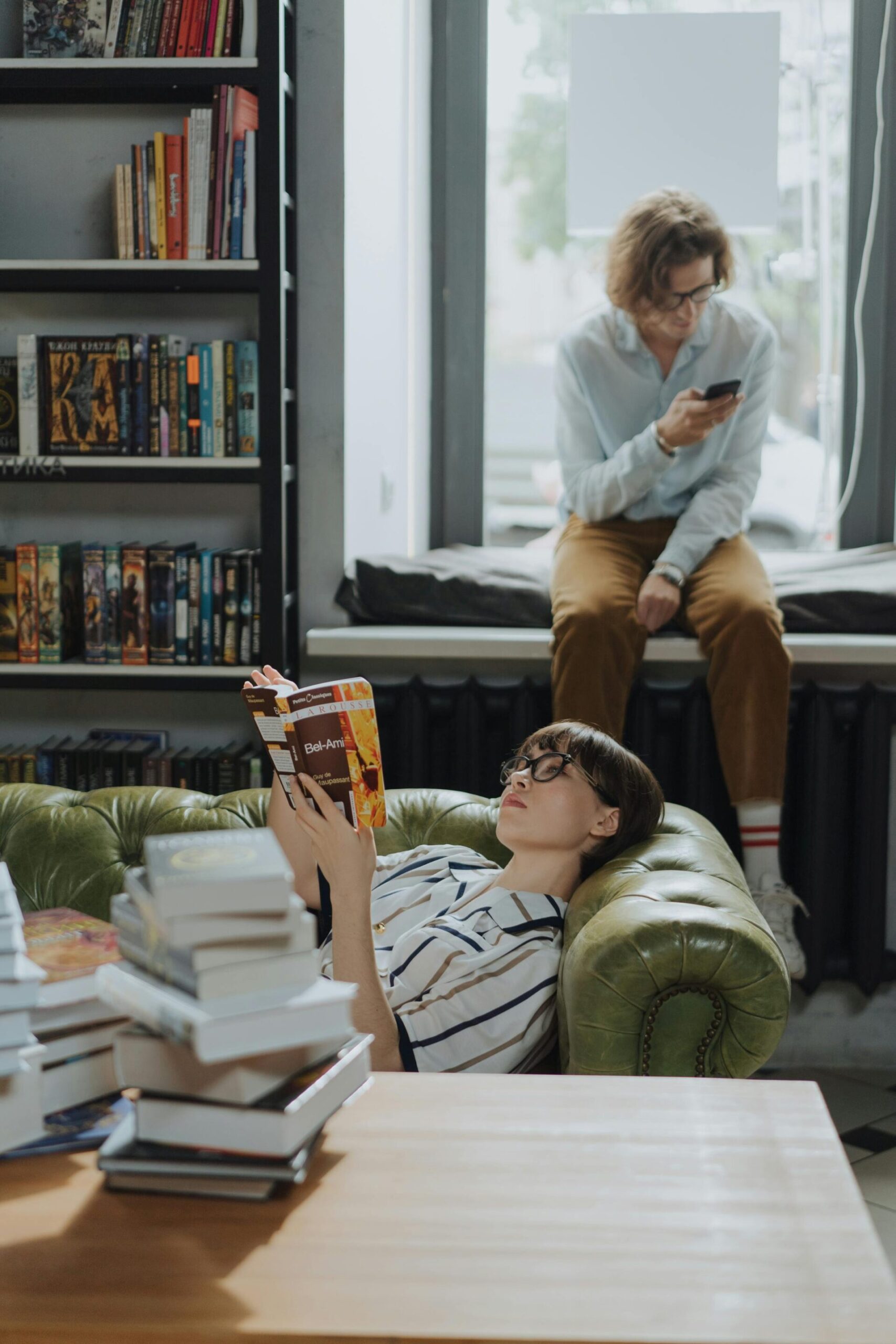 διάβασμα, σκρολάρισμα