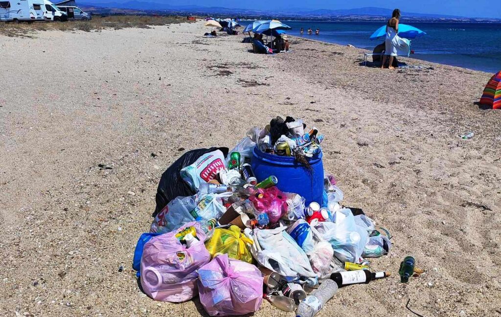 η-περιοχή-natura-επανομής-και-τα-σκουπίδια-1208381