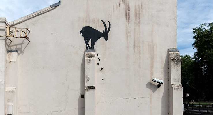 o-banksy-γέμισε-το-λονδίνο-με-έργα-του-μέσα-σε-1198646