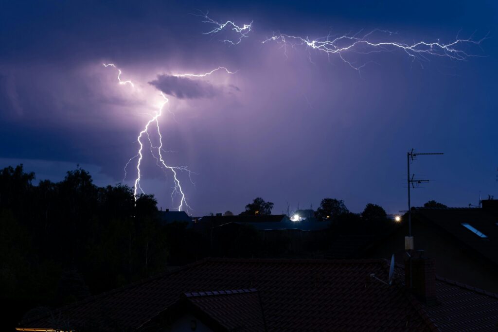 θεσσαλονίκη-πτώσεις-δέντρων-και-φωτι-1203660