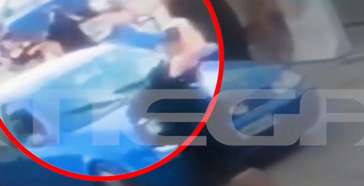 Ηράκλειο: Η στιγμή που μηχανή “πέφτει” σε στάση λεωφορείου – Μητέρα και τα τρία παιδιά της στο νοσοκομείο | Parallaxi Magazine