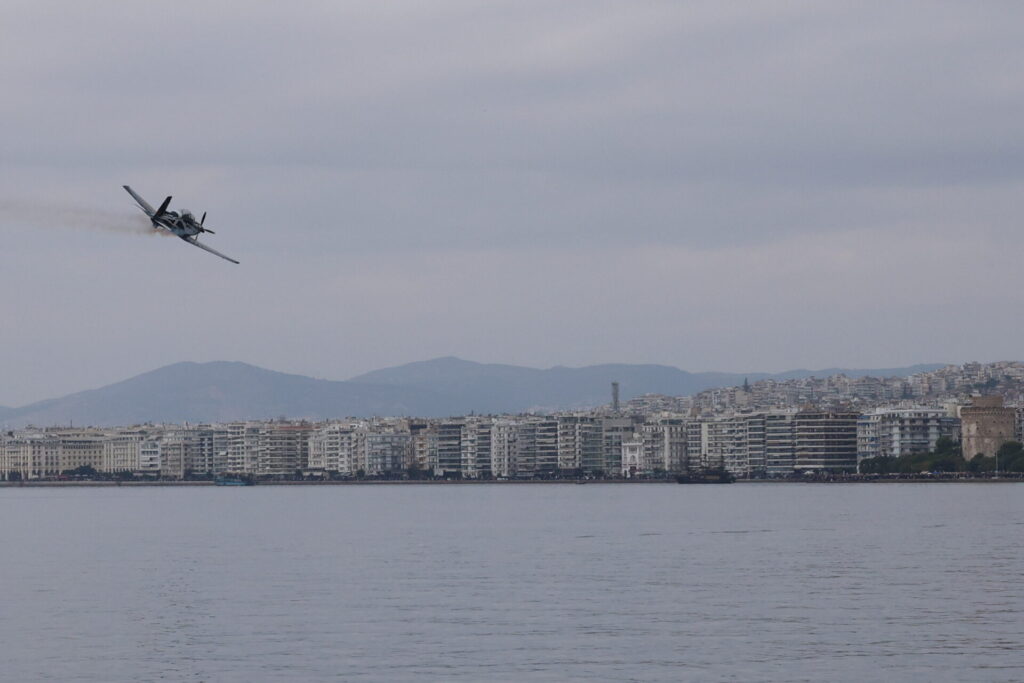 θεσσαλονίκη-πλήθος-κόσμου-στη-νέα-παρ-1240703