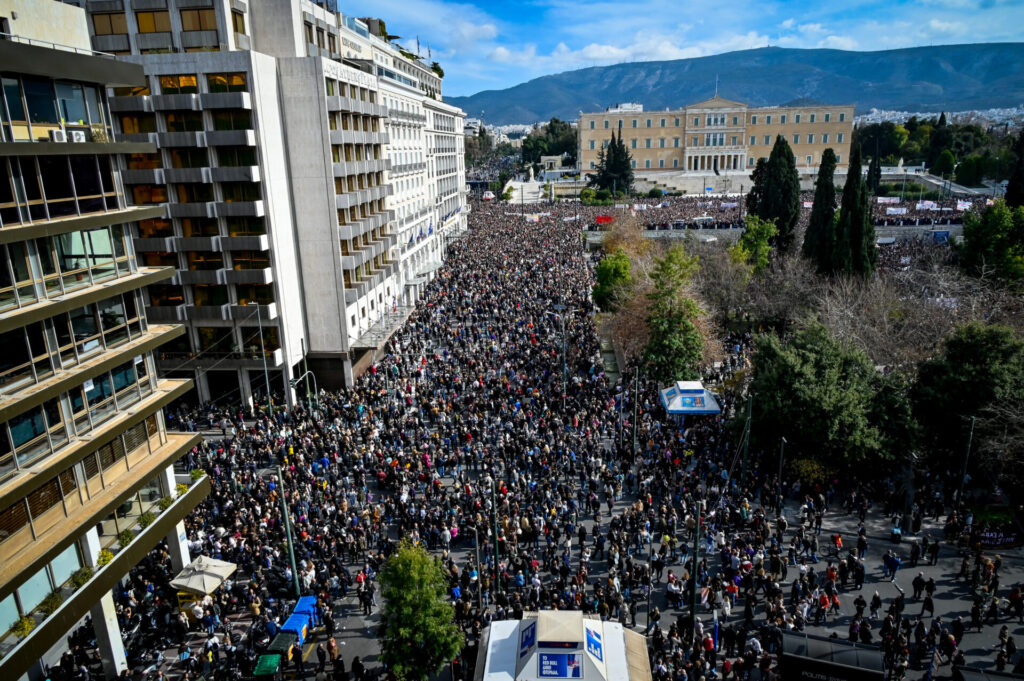 όσο-βγαίνουμε-στους-δρόμους-τόσο-πιο-κ-1272706