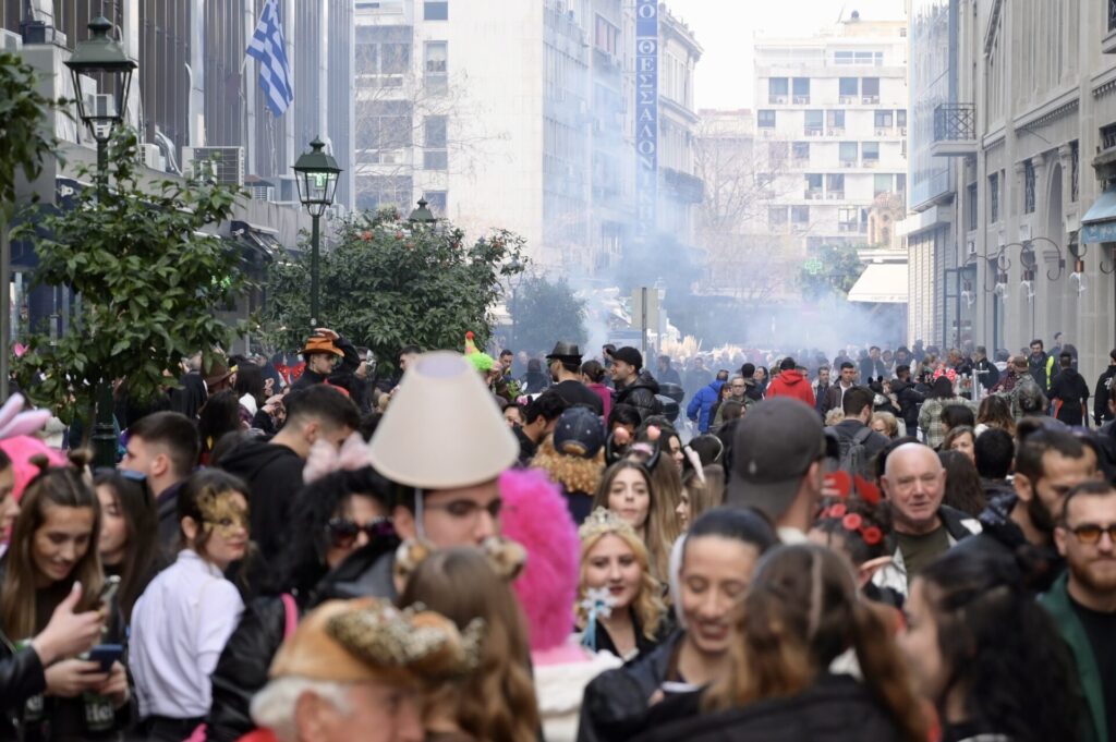 έτσι-μπορείς-να-διασκεδάσεις-το-βράδυ-1282682