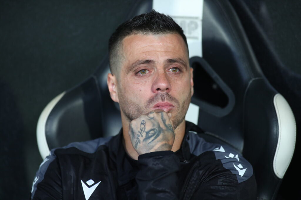 παοκ-αεκ-1-0-το-αντίο-του-μεγάλου-αρχηγού-1318422