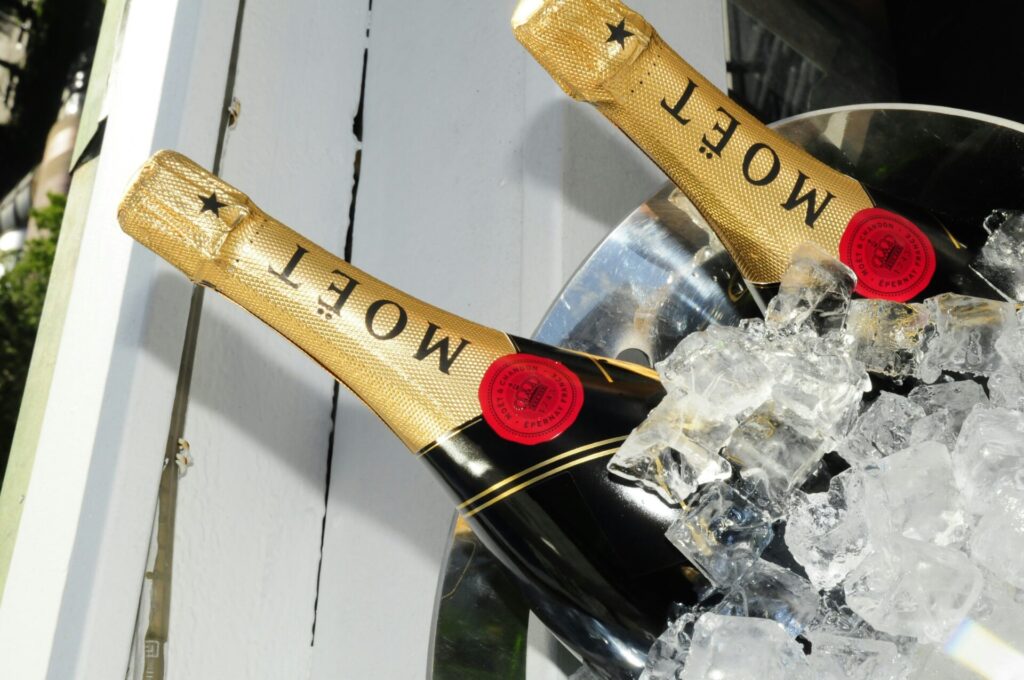 lvmh-με-ζημιά-η-moet-hennessy-γιατί-θαμπώνει-η-λάμψη-1319997