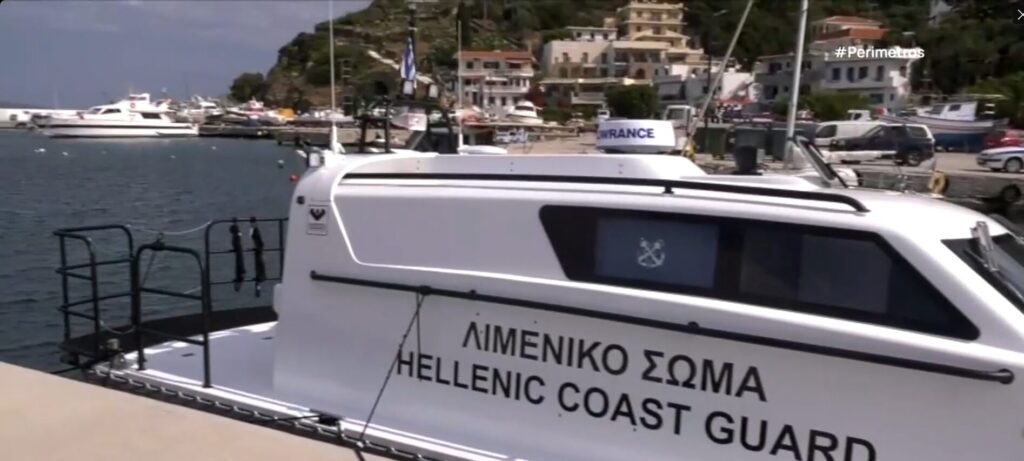το-πρώτο-πλωτό-ασθενοφόρο-απέκτησαν-φ-1327747