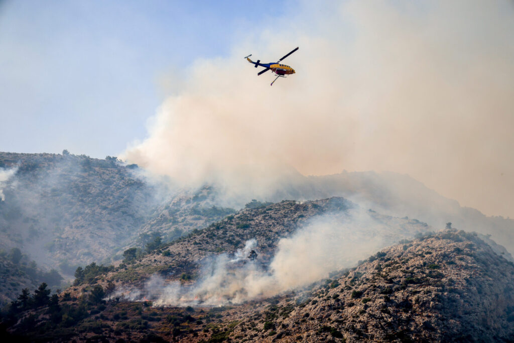 φωτιές-μάχη-για-δεύτερη-ημέρα-στη-δράμ-1339342