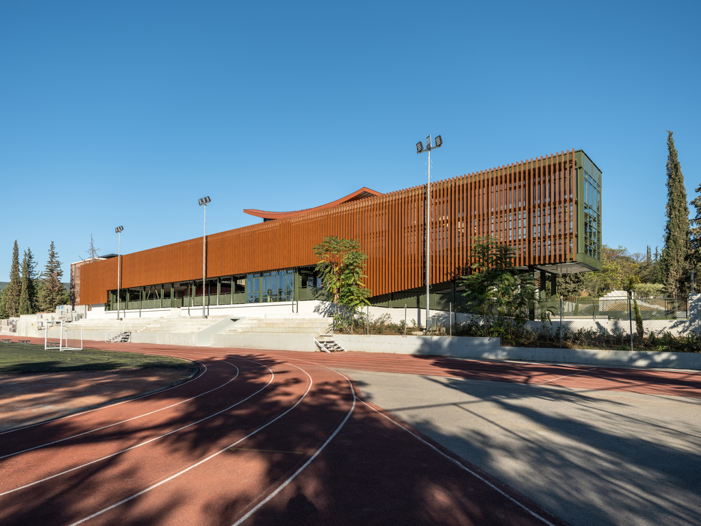 το-pinewood-american-international-school-of-thessaloniki-επιστρέφει-στο-campus-του-κολλ-1330165