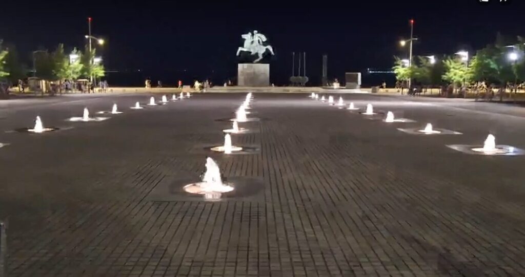 βίντεο-φωταγωγήθηκαν-τα-σιντριβάνια-1337066
