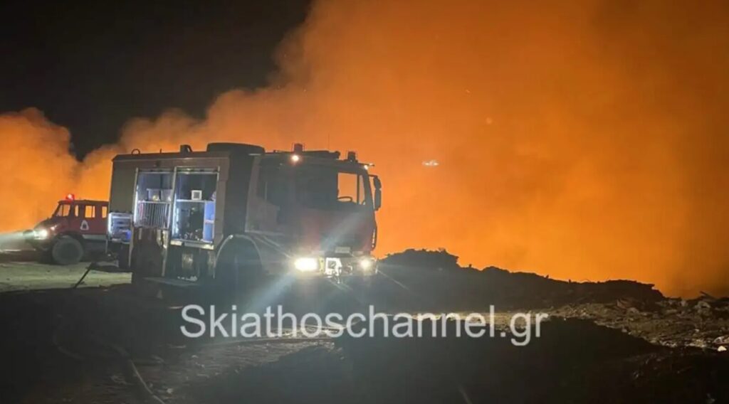 φωτιά-στη-σκιάθο-στον-χυτα-στην-περιοχ-1333950