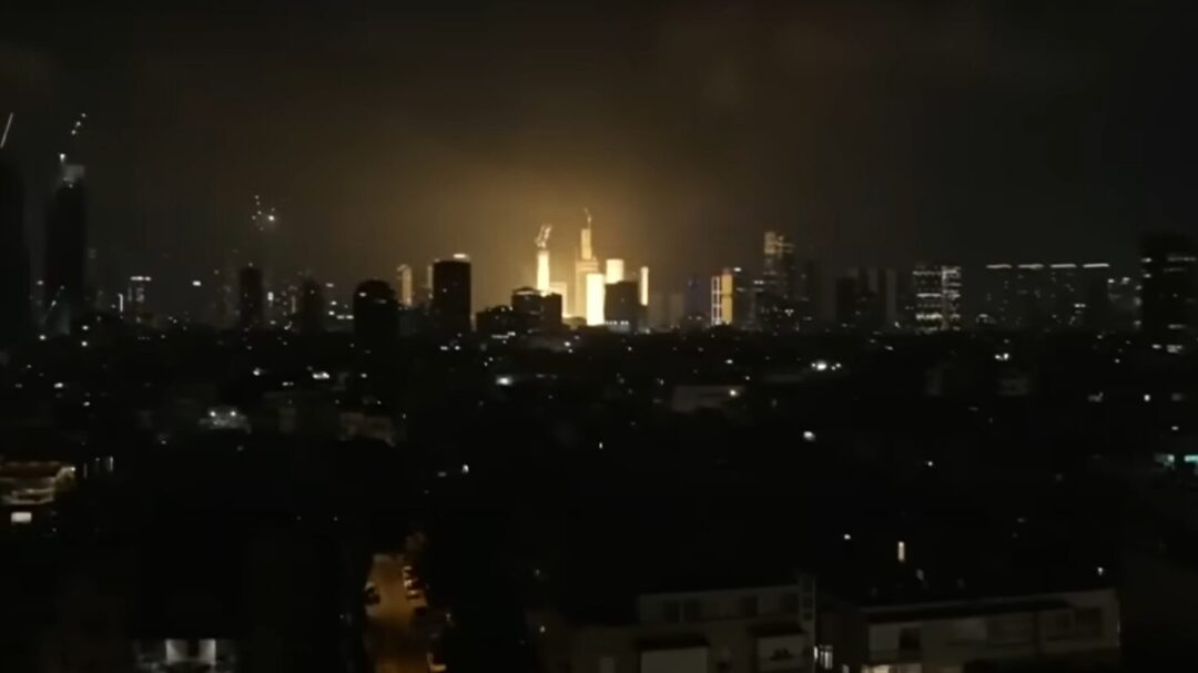 φλέγεται-η-μέση-ανατολή-συνεχίζονται-1334463