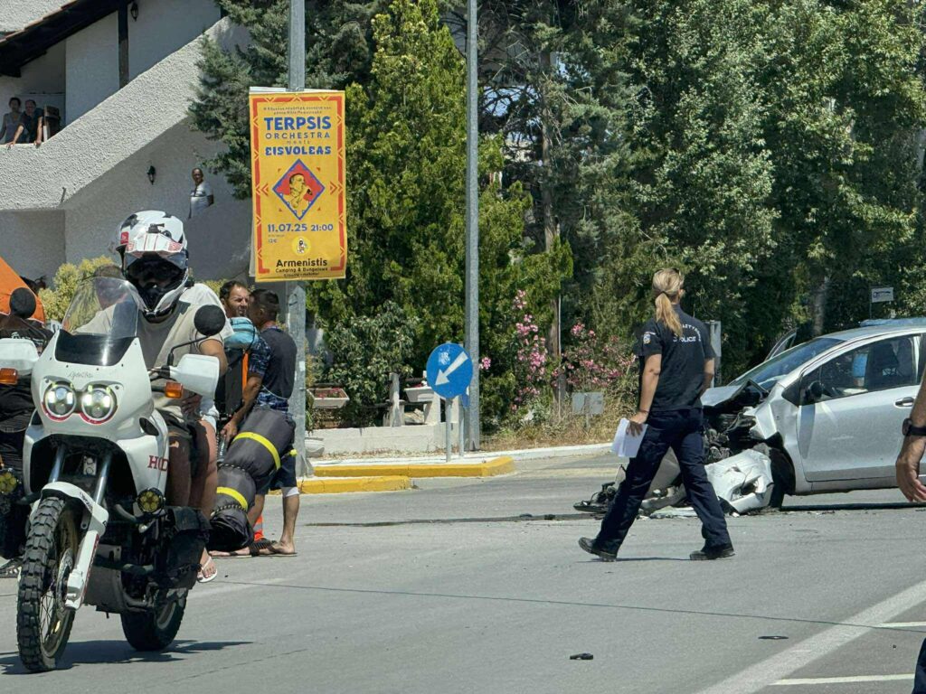 τροχαίο-στον-όρμο-παναγιάς-έχασε-τη-ζω-1341385