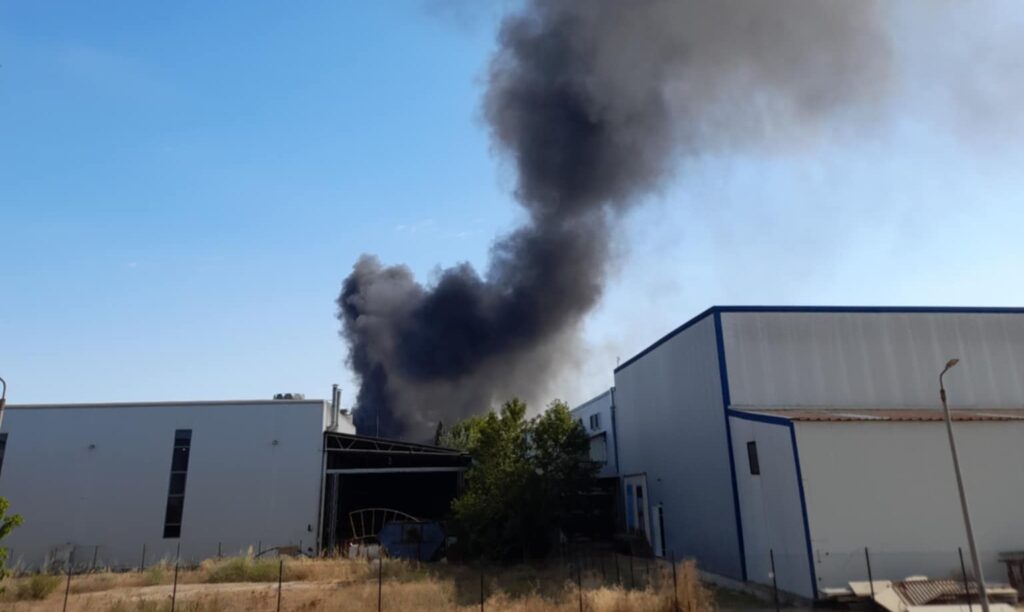 θεσσαλονίκη-σε-εξέλιξη-μεγάλη-φωτιά-σ-1347356