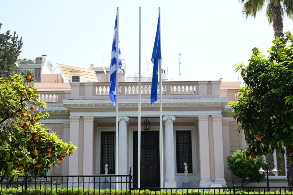 pos-tha-apantisei-i-athina-stin-asfyktiki-piesi-stin-kriti-kai-tin-proklitiki-stasi-chaftar-1346417