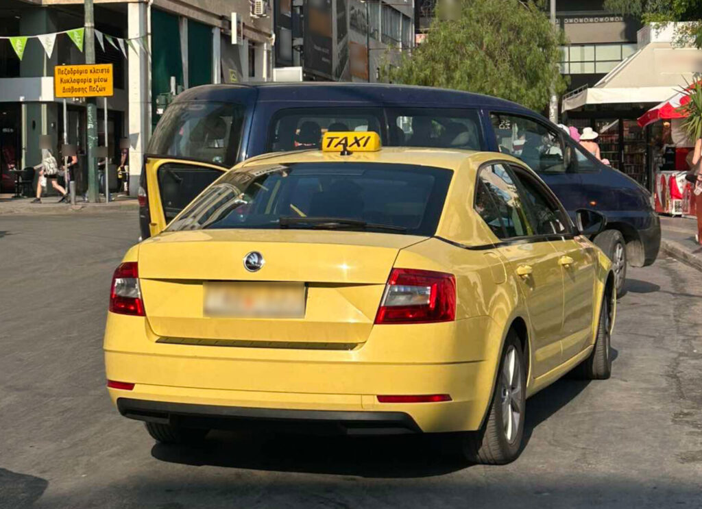 το-αστρονομικό-ποσό-που-χρέωσε-ταξιτζ-1354252