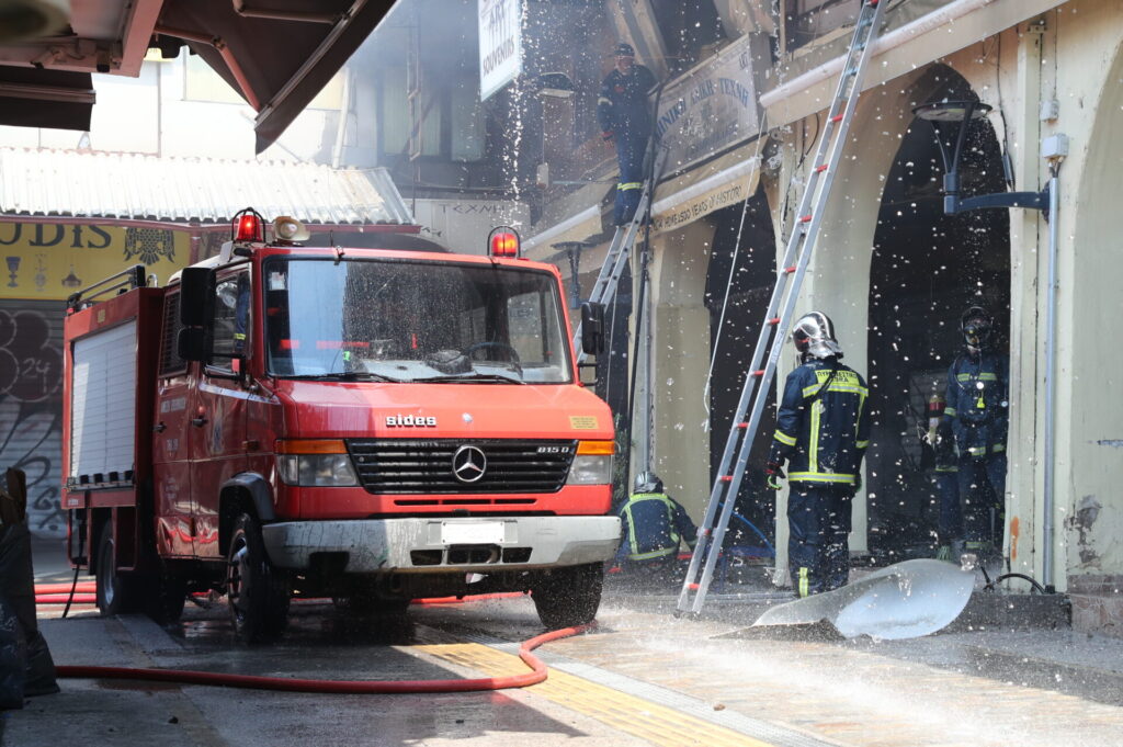 θεσσαλονίκη-υπό-έλεγχο-η-φωτιά-στο-καπ-1344939