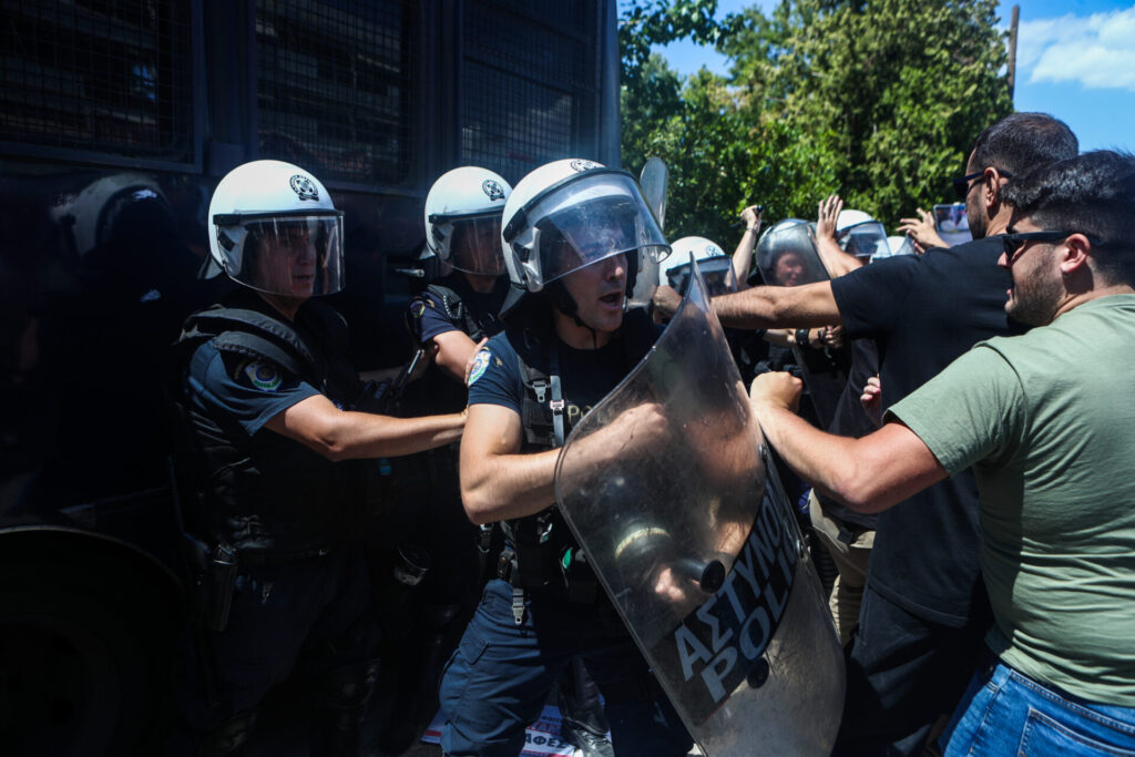άγριος-ξυλοδαρμός-στα-εξάρχεια-αστυν-1347435