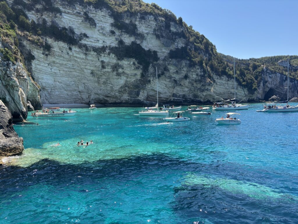 υπερτουρισμός-παξοί-και-ιθάκη-σκέφτο-1349116